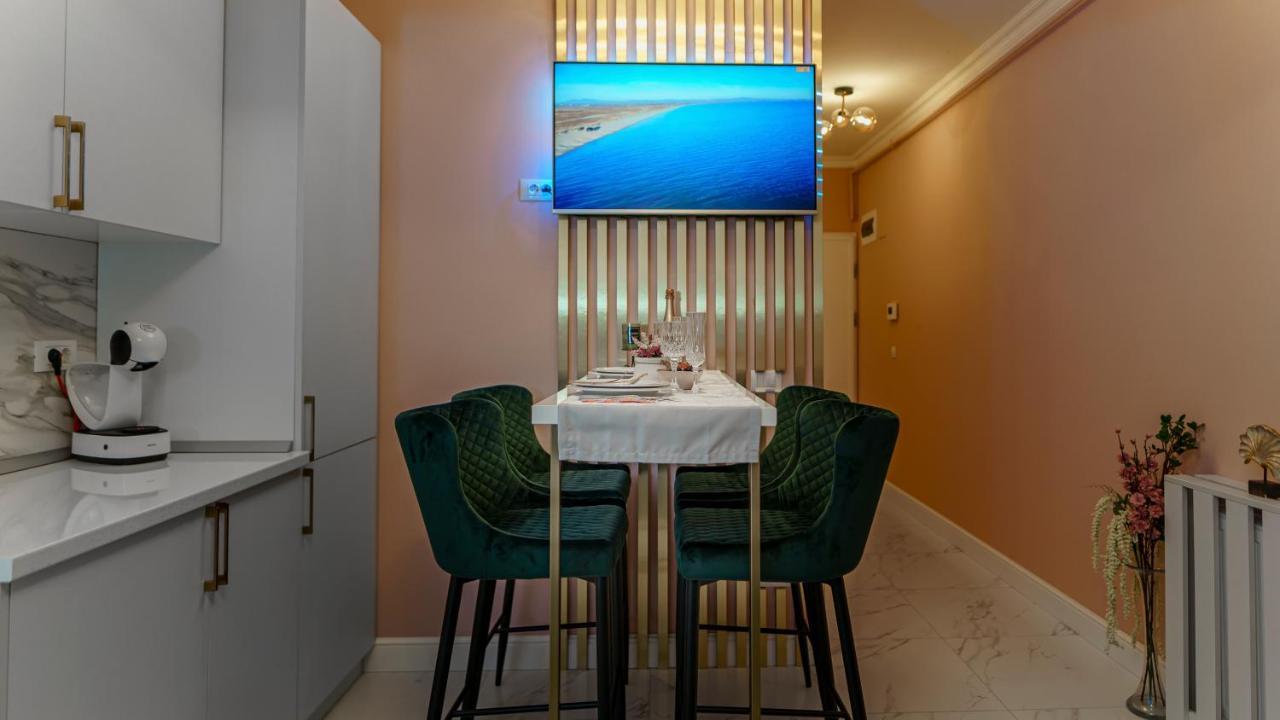 Del Mar MAMAIA-VEGA Studio Apartment Exterior foto