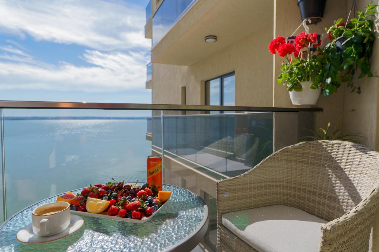 Del Mar MAMAIA-VEGA Studio Apartment Exterior foto